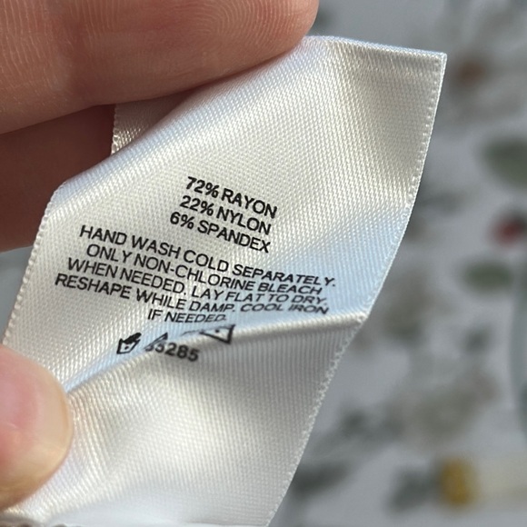 Express Tank Ruffle Cream Layered Top - Picture 5 of 6